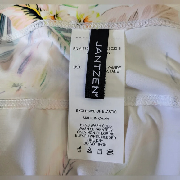 NWT Jantzen Side Slit White Tropical Print Swim Overskirt, Size 28W - Picture 6 of 9